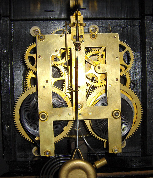 Wm. L. Gilbert 2207 Black Mantel Clock