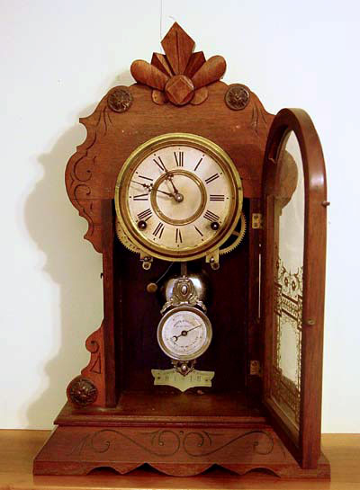 Krober walnut shelf clock