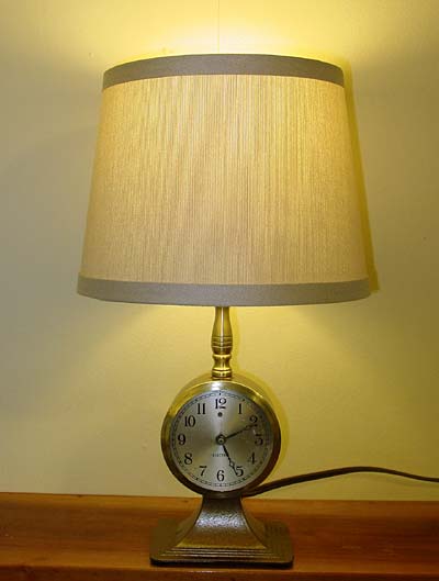lamp clock
